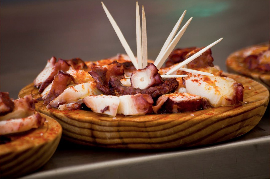 Santiago de Compostela Pulpo & Seafood Dinner