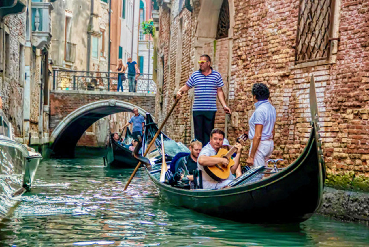 Venice Gondola Cruise with Serenade - Venice